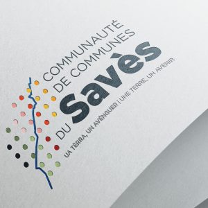 Free_Logo_Mockup_5